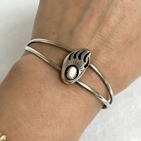 VTG Sterling Silver 925 Navajo Pink MOP Bear Paw Shadowbox Cuff Bracelet 6.5" - Picture 5 of 16